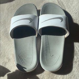 nike slides